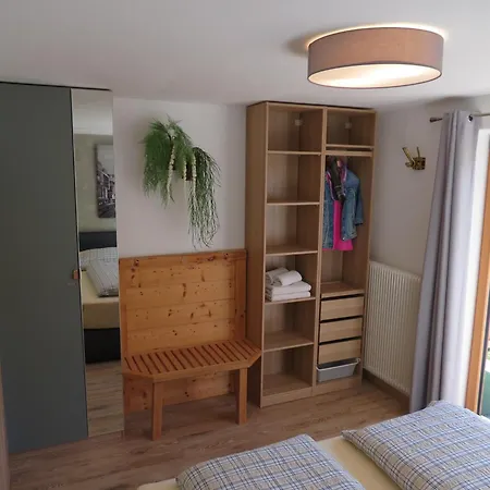 Haus Stegen Apartmán *